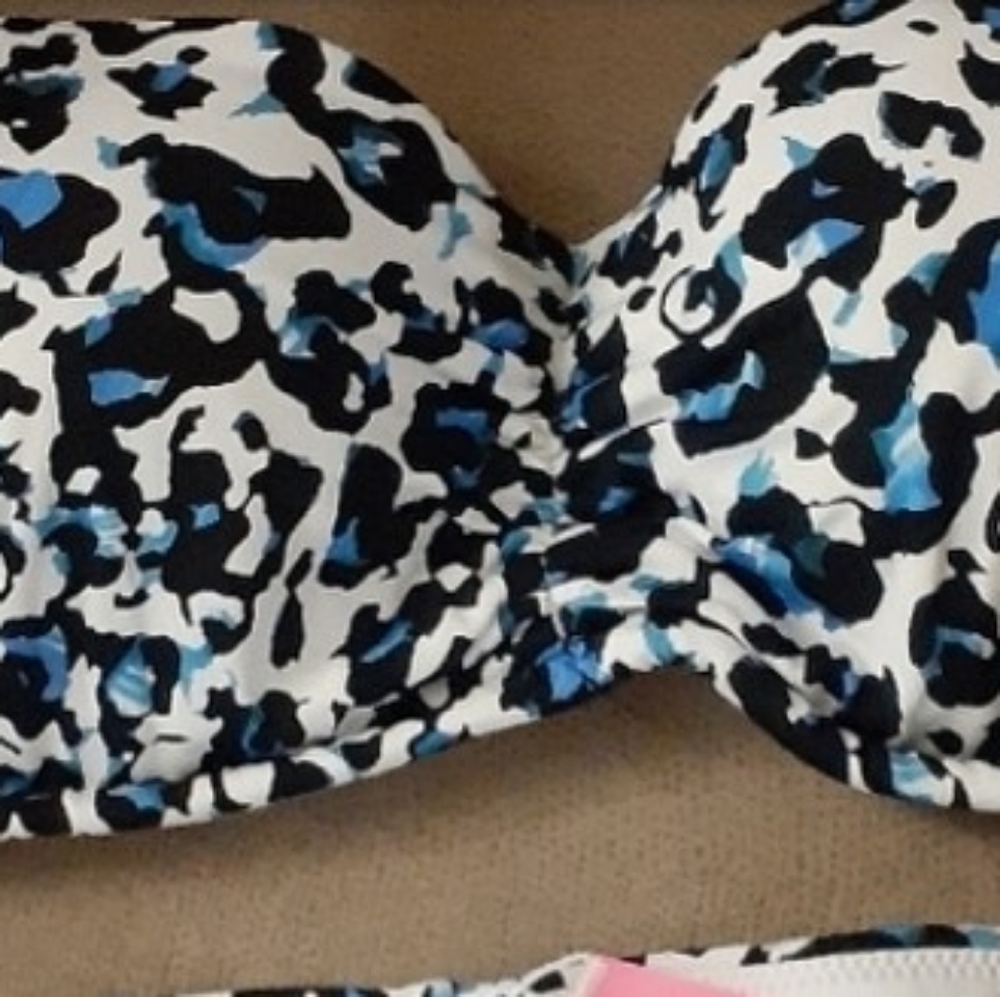 Victoria's Secret Bakini Top